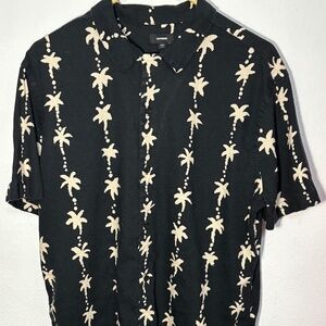 Palm Tree Button Down